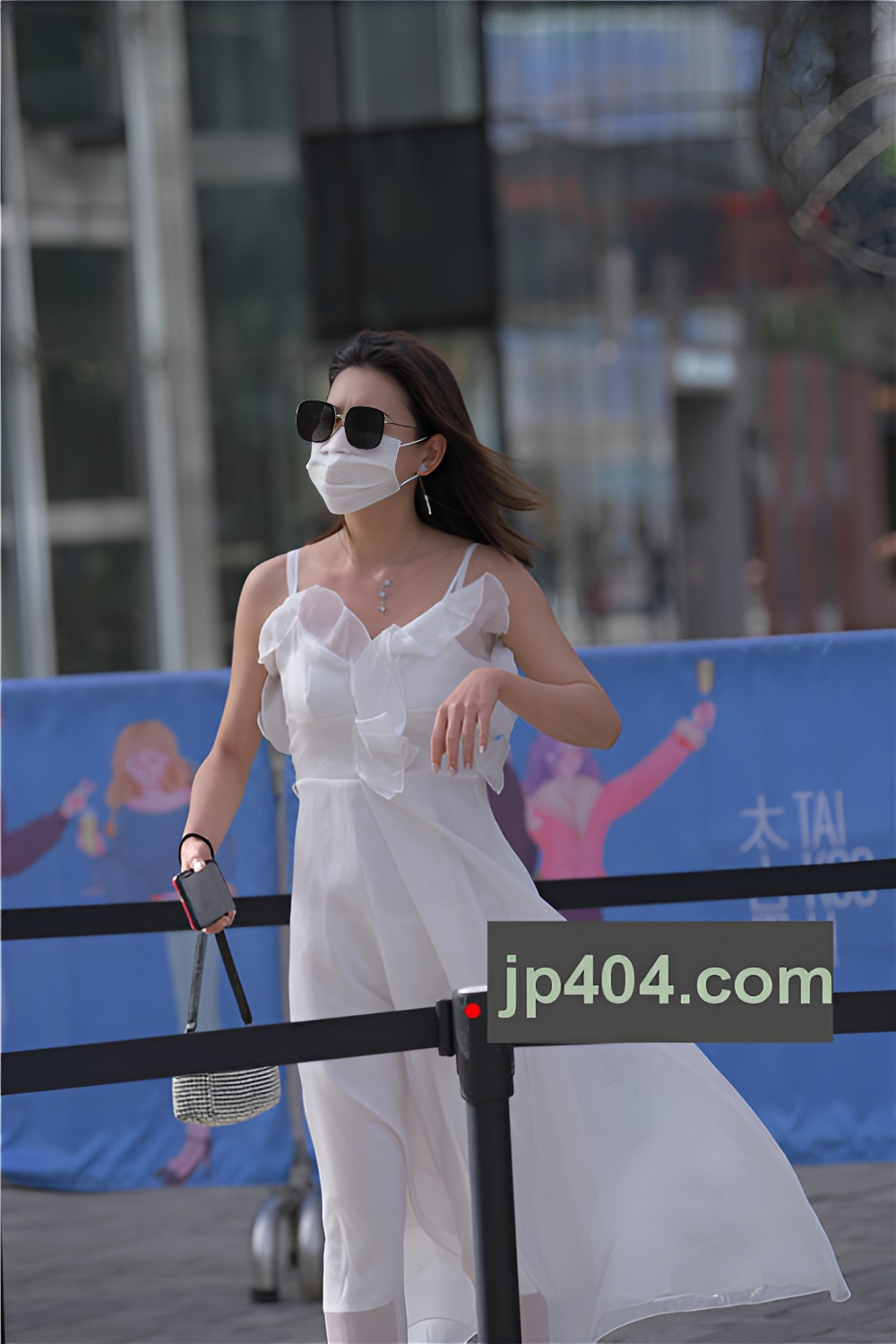 白裙美女(99P)[2.06G/JPG]