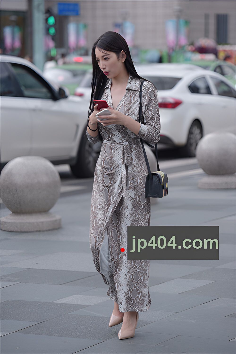 气质长裙美女(57P)[1.16G/JPG]