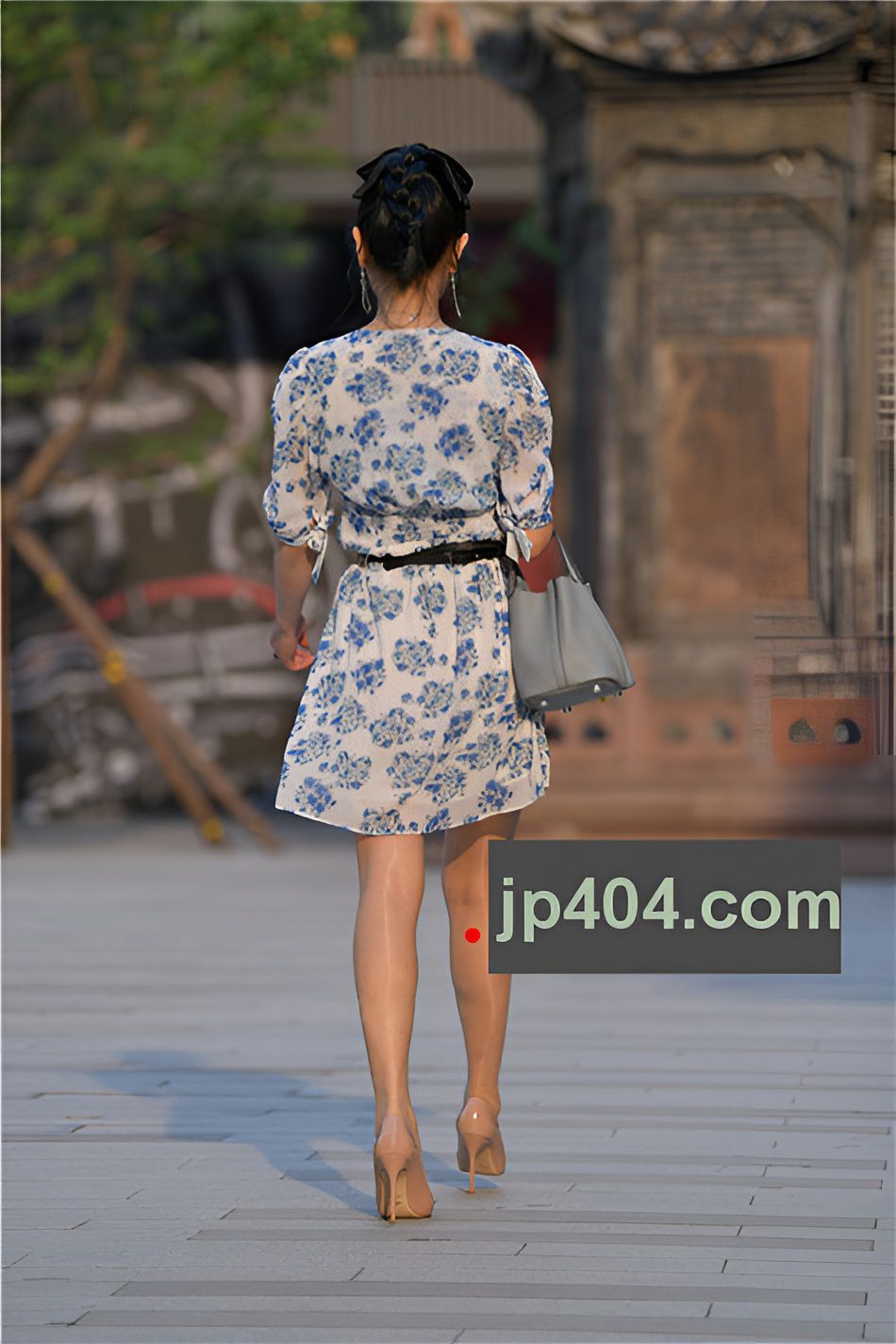 （套图）花裙美女(207P)[4.5G/JPG]