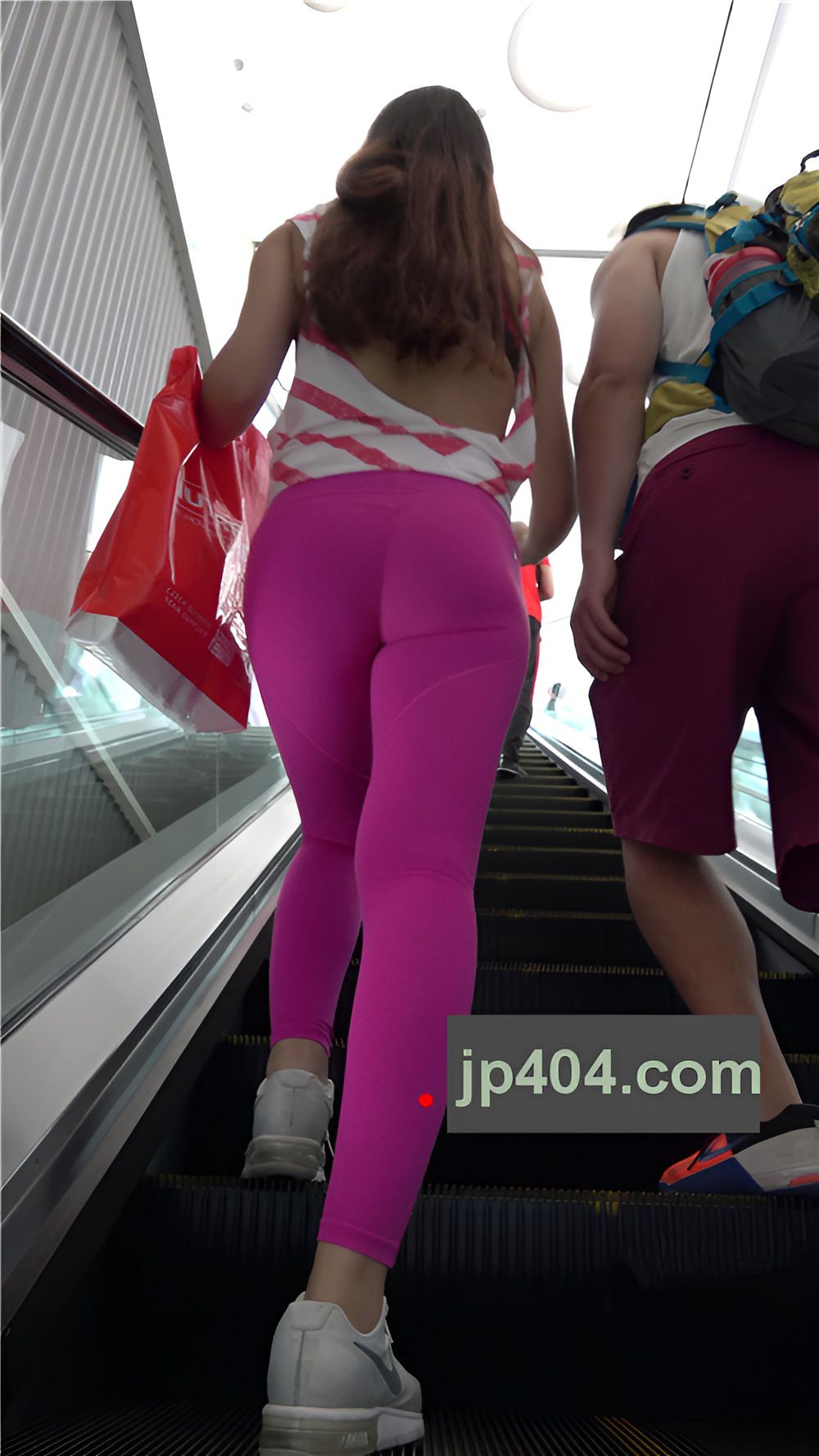 健身的小姐姐[3.4G/MP4]